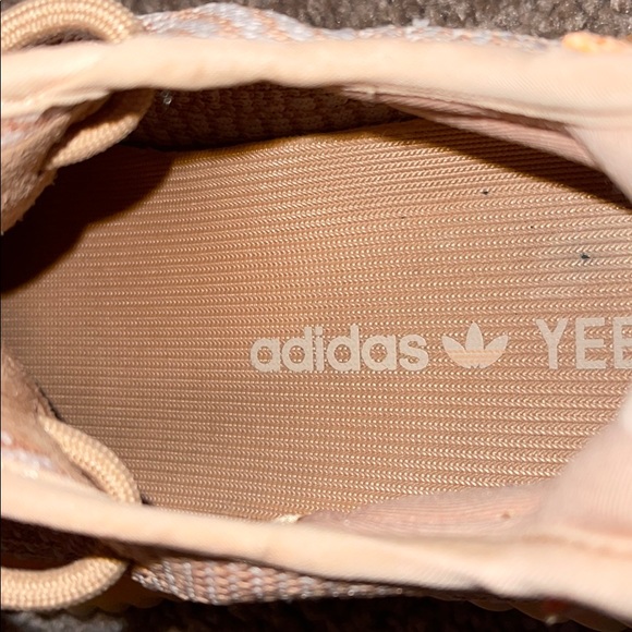 Yeezy Boost 350 V2 Clay - Picture 6 of 7